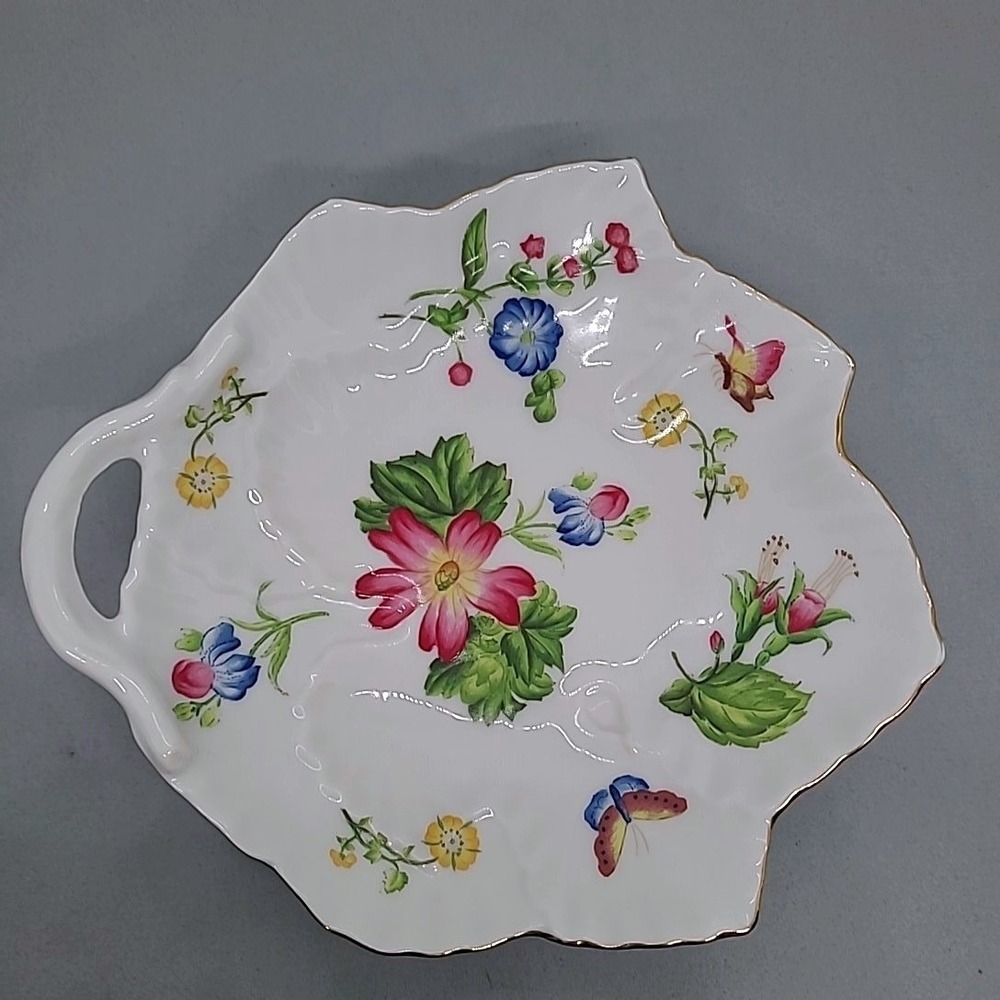 Andrea by Sadek Winterthur Leaf Dish White Floral Butterfly Gold Trim Porcelain